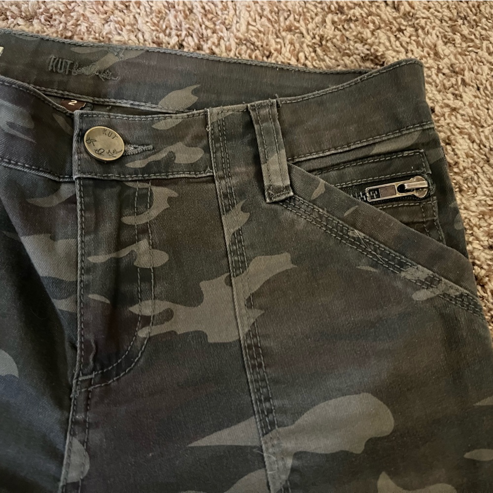 Kut from the Kloth Camo Skinny Jeans - Picture 3 of 5